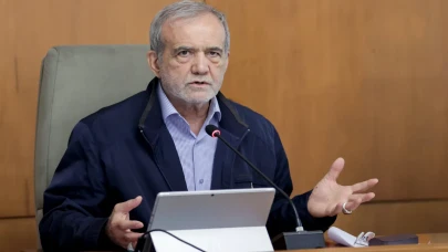 İran Cumhurbaşkanı Pezeşkiyan'dan ulusal birlik vurgusu