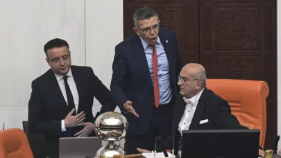 Yasin Öztürk, "kaba ve yaralayıcı sözler" nedeniyle kınama cezası aldı