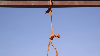 İran’da Mossad adına casusluktan yargılanan 3 kişinin idamı gerçekleştirildi