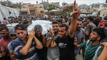 İsrail Ordusu Gazze'de yardım bekleyenlere saldırdı: 5 Ölü, 25 yaralı