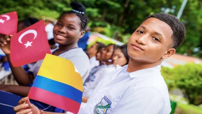 TİKA’dan Kolombiya’da eğitime destek: Buenaventura’daki okula yeni mobilyalar sağlandı