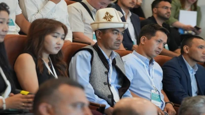 Türk Dünyası Genç Tarihçiler Çalıştayı başladı