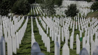 Srebrenitsa soykırımı davalarında 45 Sırp'a 699 yıl hapis