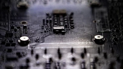 Nvidia ve AMD, Çin çip satış gelirinin %15’ini ABD’ye verecek