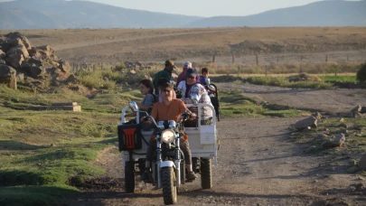 Berivanların üç tekerlekli motosikletlerle yaylaya ulaşım hikayesi