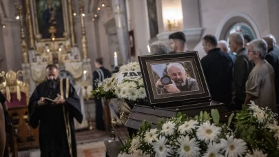 Usta foto muhabiri Garbis Loris Özatay son yolculuğuna uğurlandı