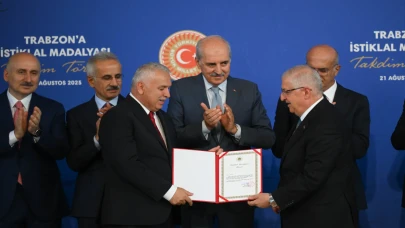 Trabzon'a İstiklal Madalyası takdim edildi: Fedakarlığın sembolü 101 yıl sonra onurlandırıldı