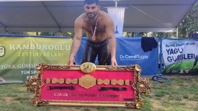 Gölcük Yaylası Yağlı Güreşleri’nde Erkan Taş, Başpehlivanlık unvanını kazandı