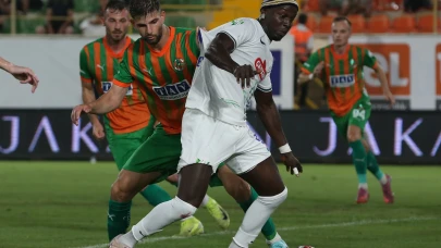 Süper Lig'de golsüz eşitlik: Alanyaspor ve Rizespor istediğini bulamadı