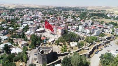 Malazgirt Kalesi'nde tarihi keşifler