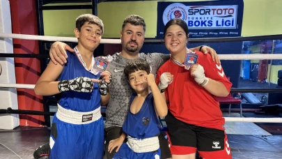 Siirtli eski şampiyon baba çocuklarını boks dünyasına hazırlıyor