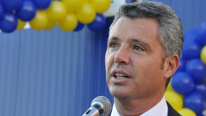 Sadettin Saran Fenerbahçe başkanlığı için 500 imzayı sundu!