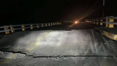 Filipinler'de 6,9 şiddetinde deprem: Tsunami uyarısı