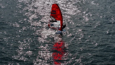 12 Yaşındaki Poyraz Rüzgar Sörfünde Dünya İkinciliği ile gururlandırdı