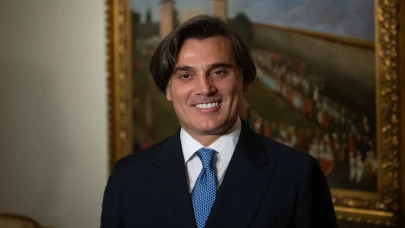 İtalya Başkonsolosluğu'nda "MeeTürkItaly" paneli düzenlendi Montella ödül aldı