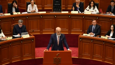 130 gün sonra Arnavutluk hükümeti kuruldu: Sanal Bakan Diella kabinede