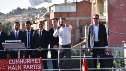 Özgür Özel'den Afyonkarahisar’da "kimsesizlerin kimsesi" mesajı