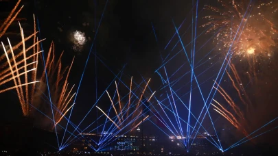 Meksika’nın bağımsızlığının 215. yıl dönümü kutlandı