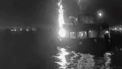 BM Raportörü Albanese: Tunus'ta Küresel Sumud Filosu'na insansız hava aracıyla saldırı gerçekleşti