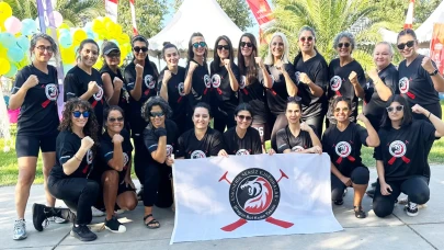 İşitme engelli kadınlardan oluşan “Sessiz Ejderhalar” sporla engelleri aşıyor