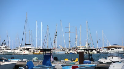 Küresel Sumud Filosu'nun Gazze'ye hareketi hava koşulları nedeniyle bir gün ertelendi