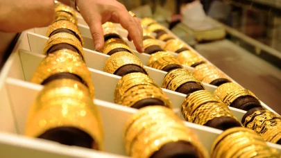 Gram altın fiyatları haftaya rekorla başladı 5 bin 100 lira