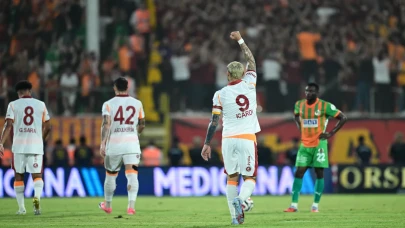 Galatasaray 7 haftada 7 galibiyetle liderliğini sürdürüyor