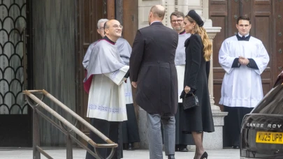 Kraliyet Ailesinin İlk Katolik cenaze töreni Londra’da düzenlendi