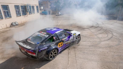 Profesyonel drift pilotundan gençlere güvenli sürüş eğitimi