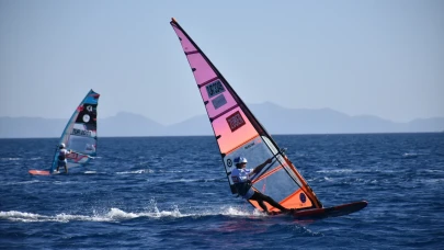 Bodrum'da Rüzgar Sörfü: Züber TYF Türkiye Ligi 3. ayak yarışları tamamlandı