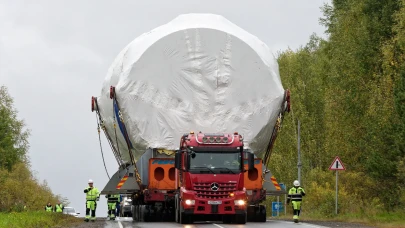Rosatom, BREST-OD-300 reaktör parçalarını Tomsk’a ulaştırdı