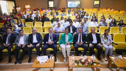 Diyarbakır'da SineAkademi Uluslararası Sinema ve Medya Çalışmaları Kongresi Başladı