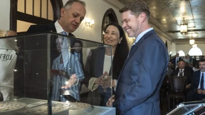 ABD, Türkiye'ye Roma dönemine ait 83 sikkeyi iade etti