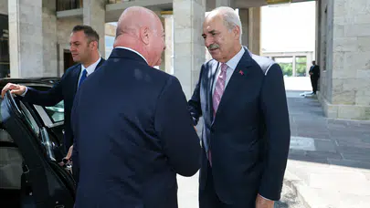 TBMM Başkanı Kurtulmuş, Avusturya Şansölyesi Stocker ile Görüşlerini İletti