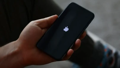 Apple, Siri'yi yapay zeka sohbet botuna dönüştürüyor