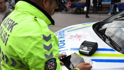 İzmir’de tartışmalı sürücüye ağır ceza: 20 yıl ehliyet iptali