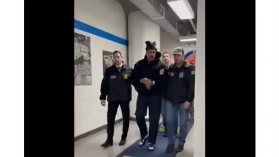 Maduro, DEA merkezinde görüntülendi: "Yeni Yılınız Kutlu Olsun" dedi