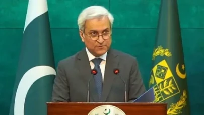 Pakistan, İran'ın iç işlerine müdahaleye karşı çıktı: "Her türlü müdahale şiddetle kınanmalıdır"