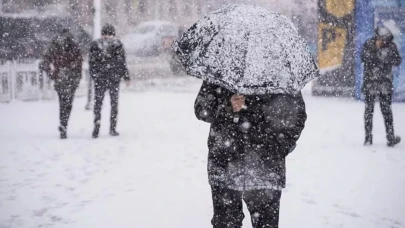 Ankara ve İstanbul’a kar alarmı: Sıcaklıklar sıfırın altına iniyor