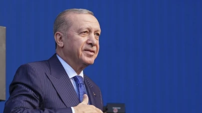 Cumhurbaşkanı Erdoğan: Emeklileri istismar eden ana muhalefete sert yanıt