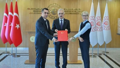 Türkiye ve Birleşik Krallık'tan hidrojen yakıtlı tren için tarihi iş birliği