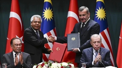 Türkiye ve Malezya Arasında Savunma ve İşbirliği Alanında 6 Anlaşma İmzalandı