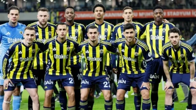 Fenerbahçe Süper Kupa'da Samsunspor'u 2-0 ile geçerek finale yükseldi