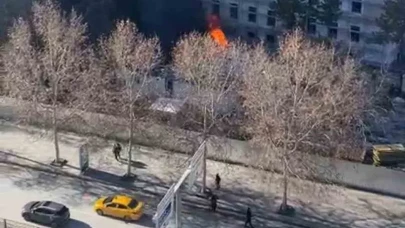 İçişleri Bakanlığı yerleşkesindeki konteynerlerde yangın! Neden çıktı?