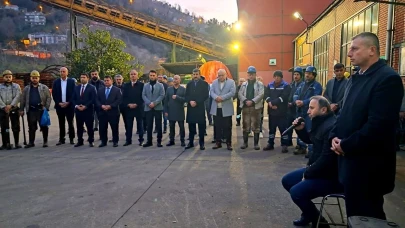 Kozlu'da maden kazasında hayatını kaybeden işçiler, yıl dönümünde dualarla anıldı