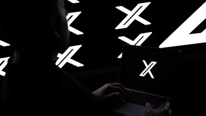 Galatasaray taraftarı ,Okan Buruk'a yönelik istifa çağrıları artırdı