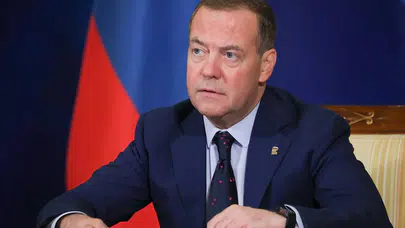 Medvedev'den barış için üç şart: Ukrayna'nın geleceği masada