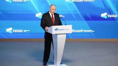 Putin'den Valdai Zirvesi'nde kritik mesajlar: Rus ekonomisi sağlam, Avrupa ise krizde