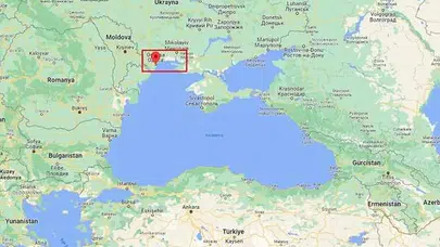 Karadeniz'de kritik operasyon: Odessa yolundaki kargo gemisi vuruldu