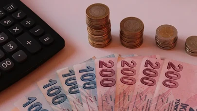 Emeklilerin bayram ikramiyesinde sürpriz rakamlar: 5.500 TL mi geliyor?